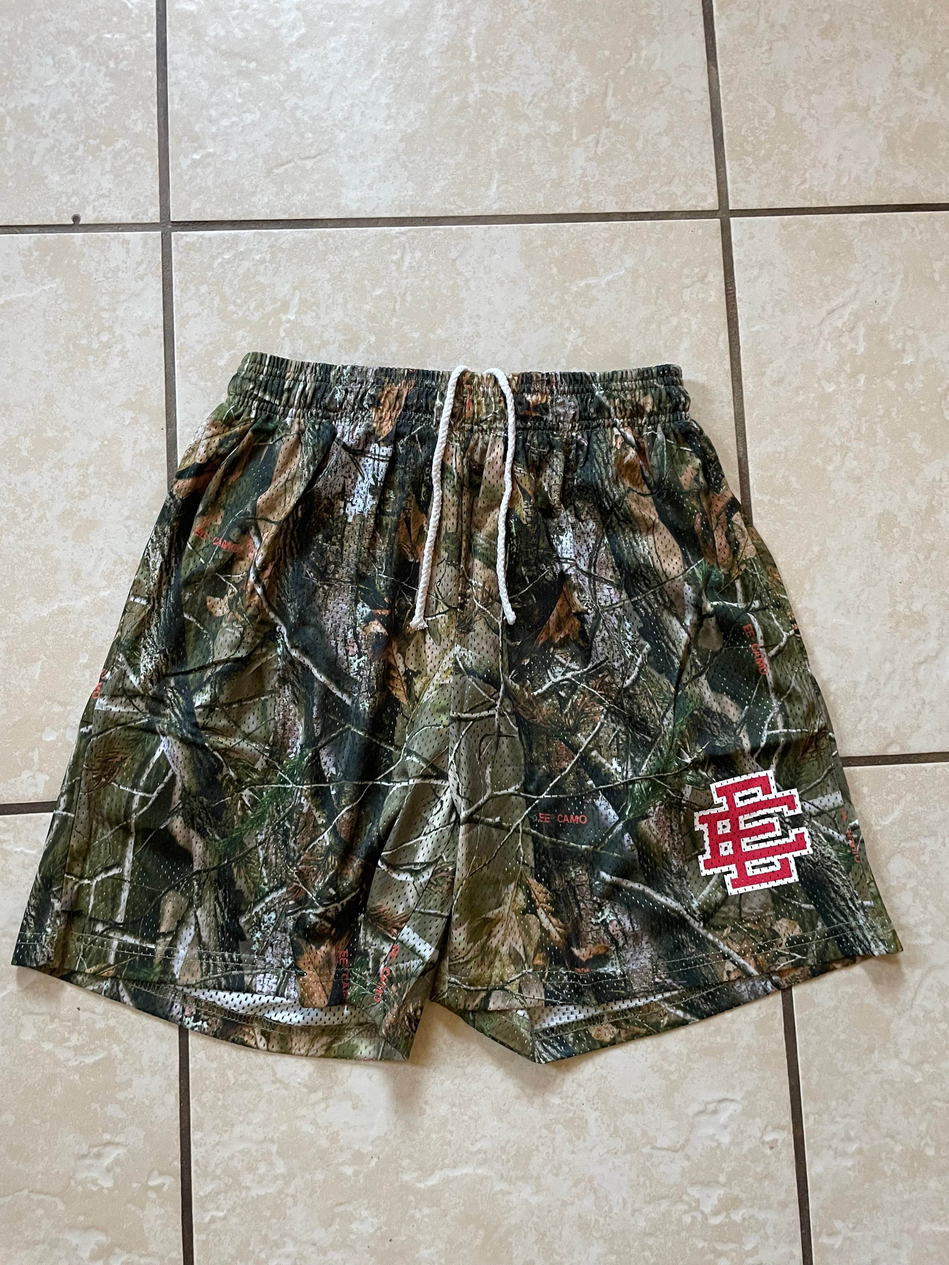 EE shorts