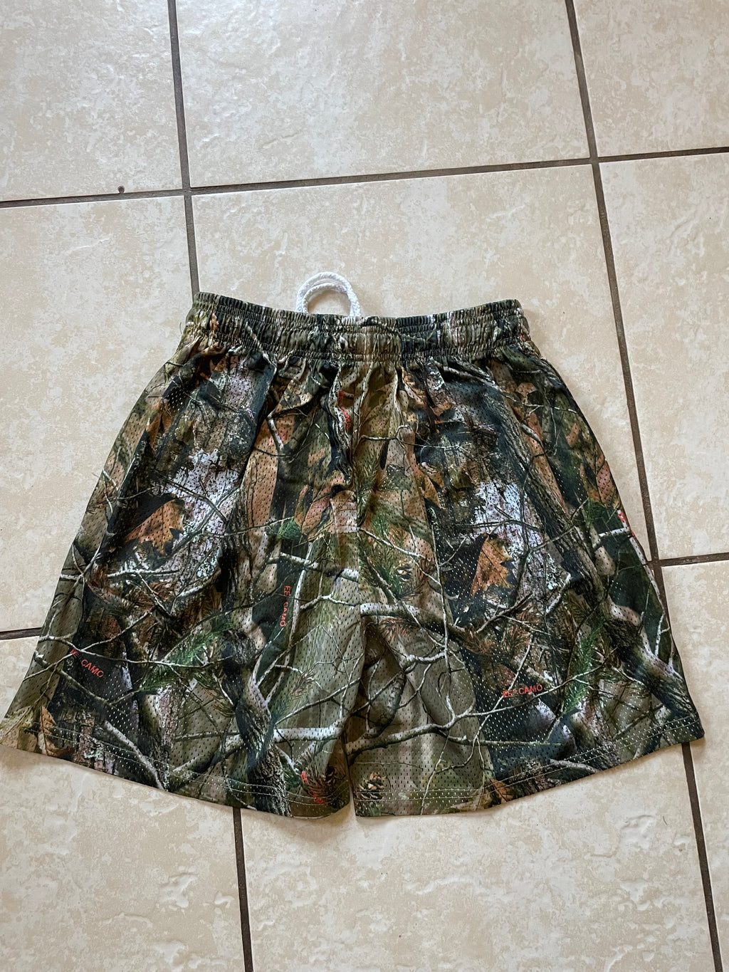 EE shorts