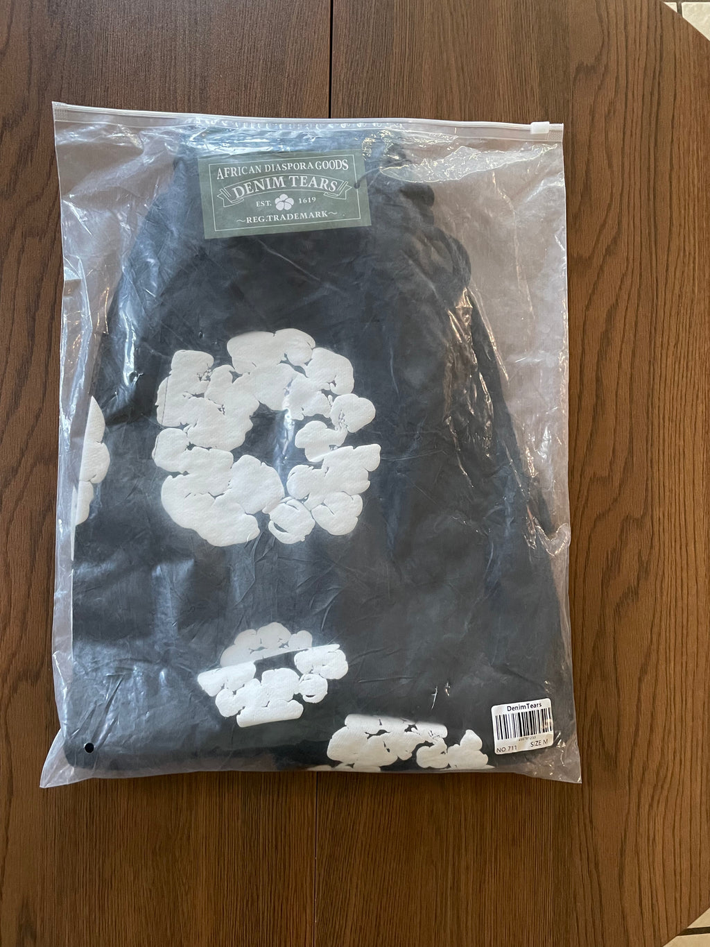 Denim tear shorts