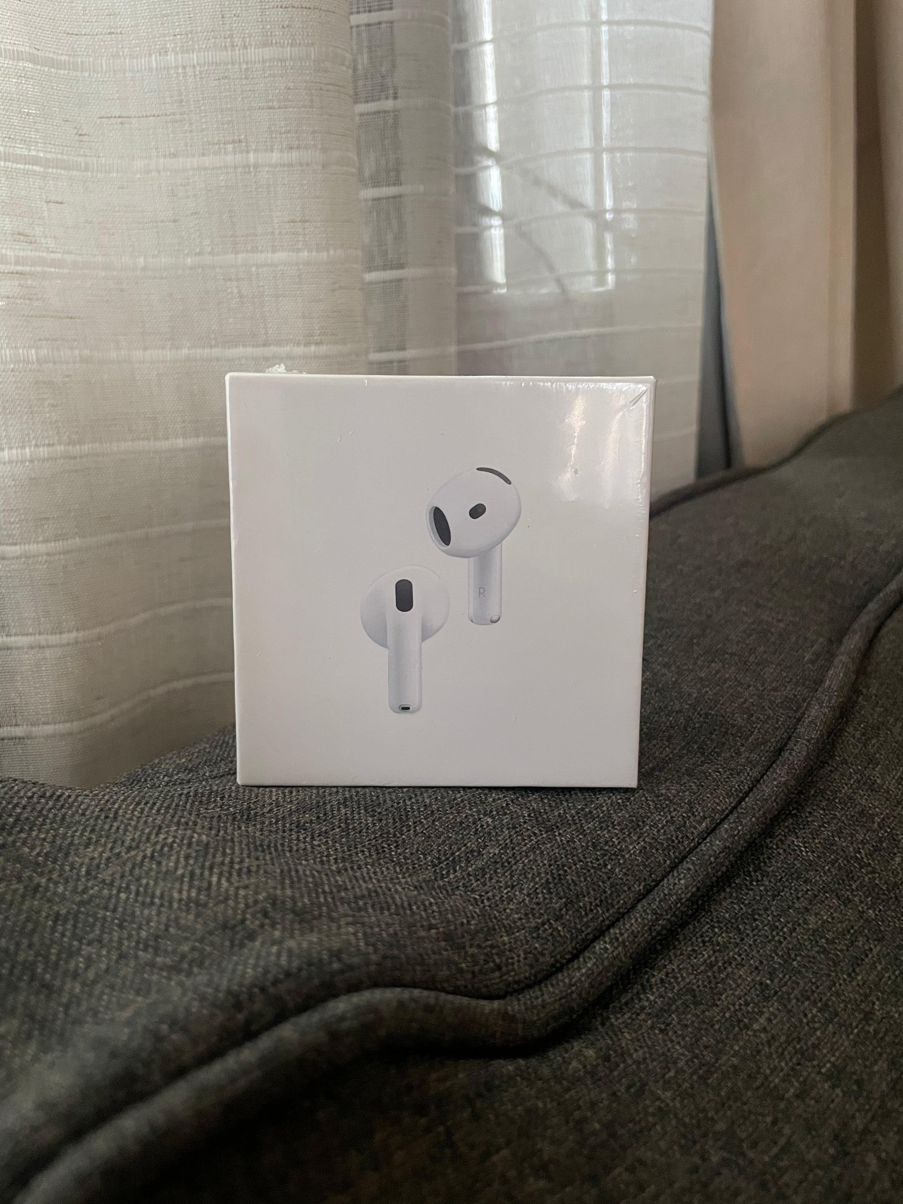AirPods 4 ANC