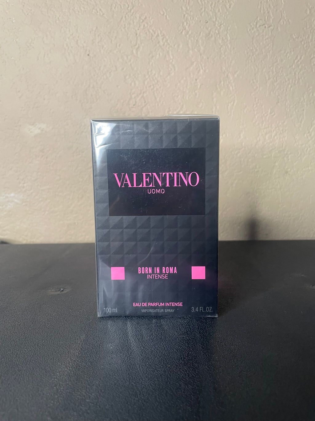 Valentino Born in Roma intense