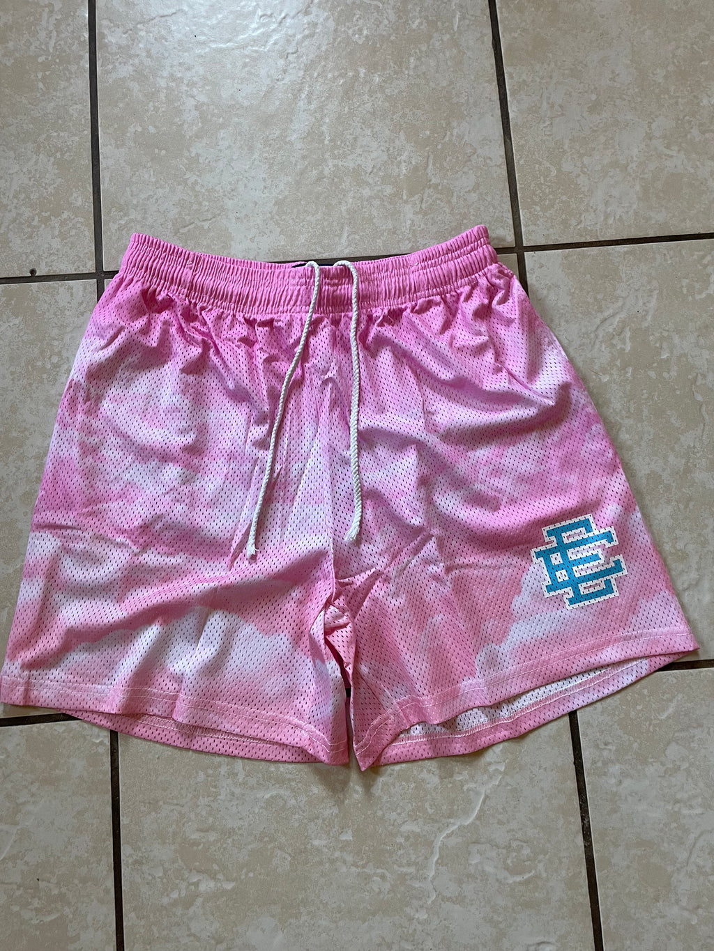 EE shorts